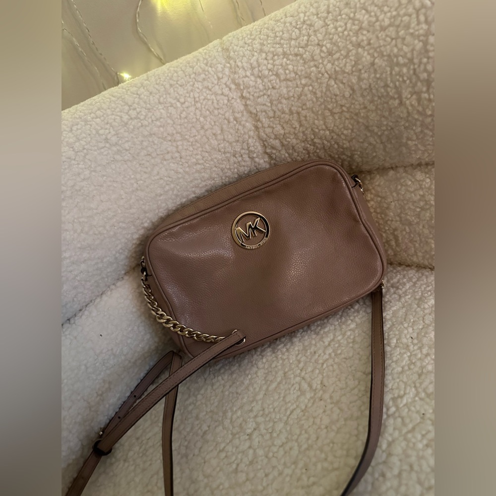 michael kors crossbody bag